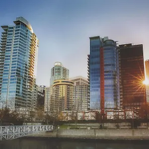 https://pinnacle-hotel-vancouver-harbourfront.vancouver-hotels-bc.net